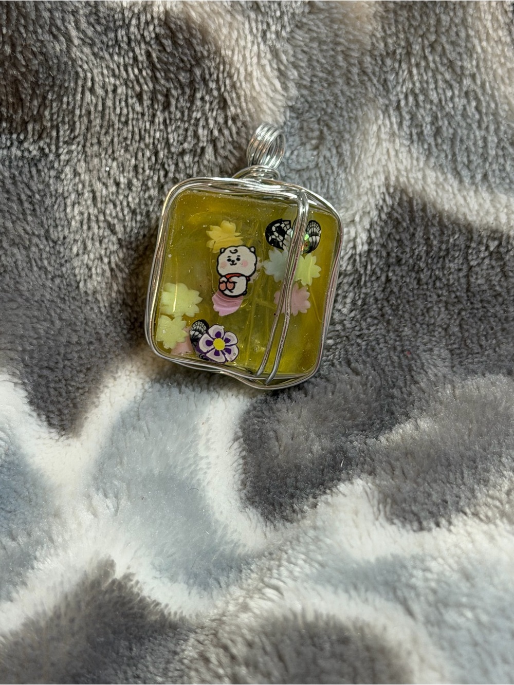 Yellow Resin Floral Bear Pendant Necklace K-pop inspired